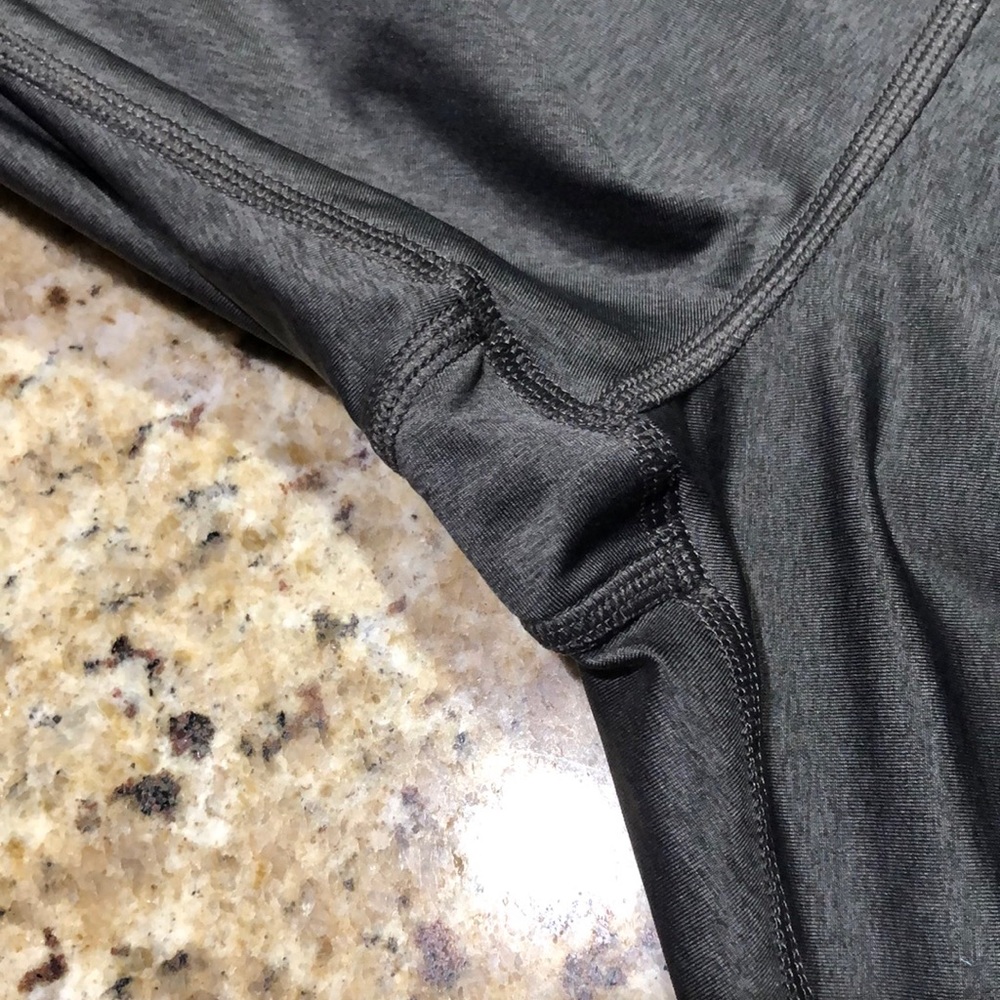 Under Armour Capri - Picture 3 of 10